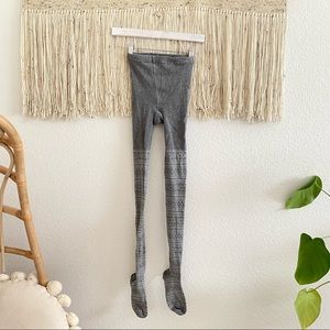 Hue Grey Winter Pattern Soft Stocking Tights